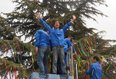 鄭州超前涂料歡迎您！專業(yè)真石漆生產(chǎn)廠家